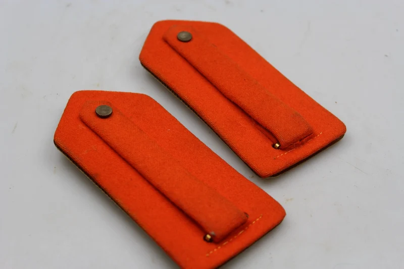M.34-Schulterpolster mit WW2-Goldplatte