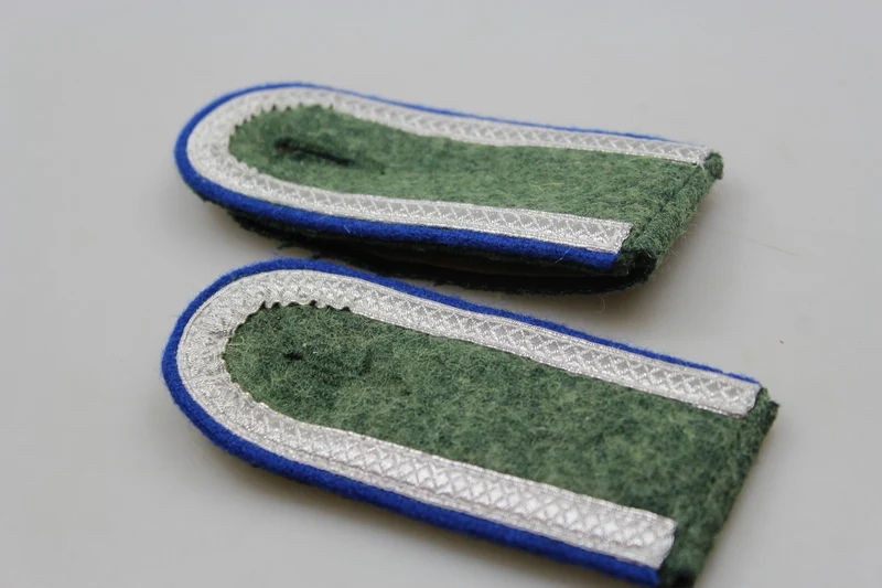Repro Schulterpolster Unteroffizier Sanità Army WW 2