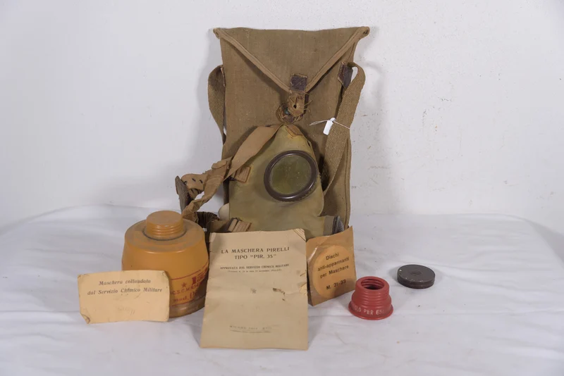 PC-35 Gasmaske aus dem 2. Weltkrieg