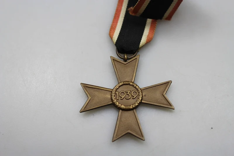 Verdienstkreuz ohne Schwerter II. Klasse