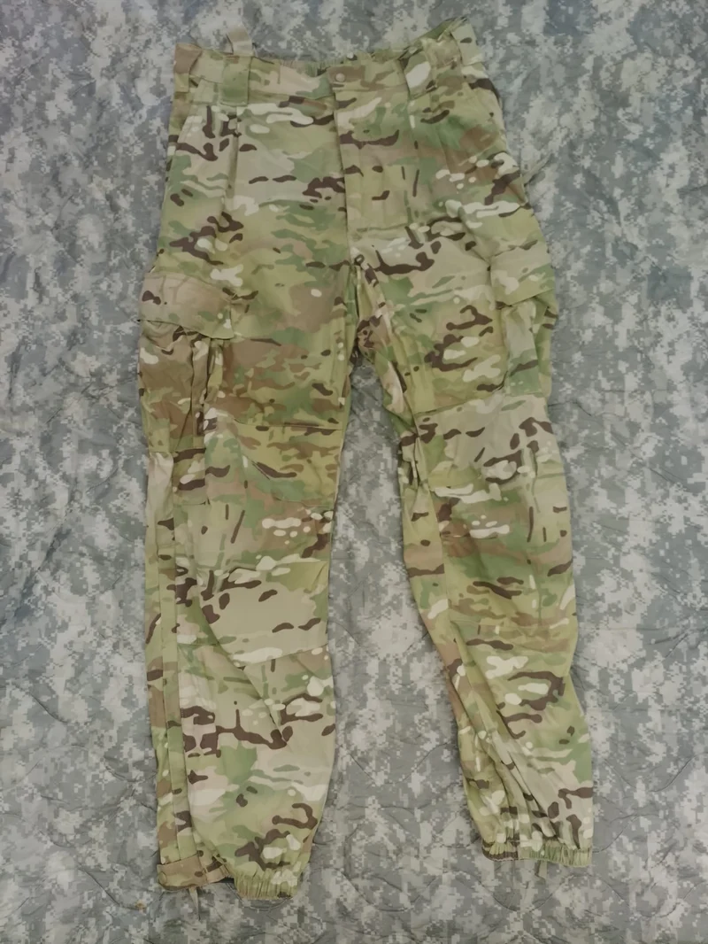 US Army ECWCS Cold Weather Nässeschutzhose Woodland Goretex