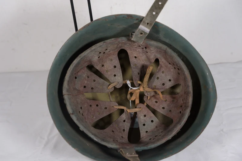 M.33 GdF-Helm (1948)