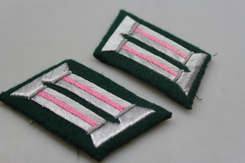 Repro-Paar Panzeroffizier-Abzeichen WH WW 2