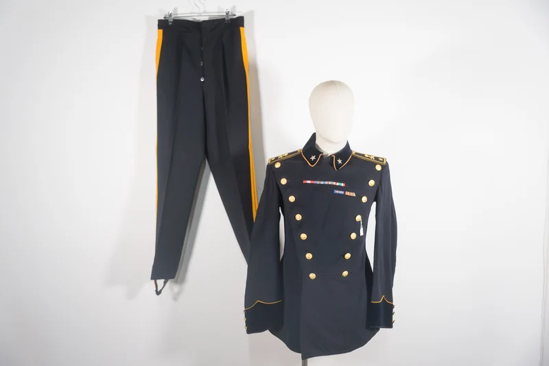 Komplettes schwarzes M.34 Offizielles REI WW 2