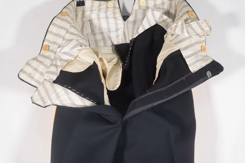 Komplettes schwarzes M.34 Offizielles REI WW 2