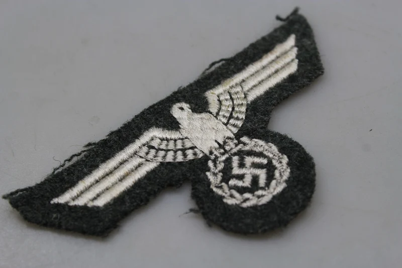 Eagle Chest Troop Heer End War