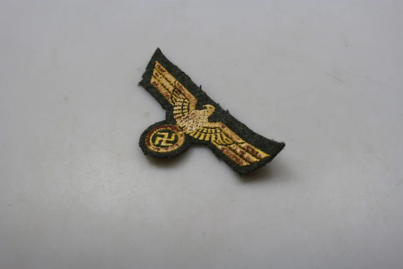 KM Truppenbrustadler – Kustenartillerie