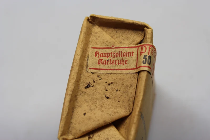 "Krullscnit" 50 Gramm Packung Tabak aus den 40er Jahren