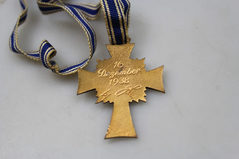 Mutterkreuz 3. Klasse „Bronze“