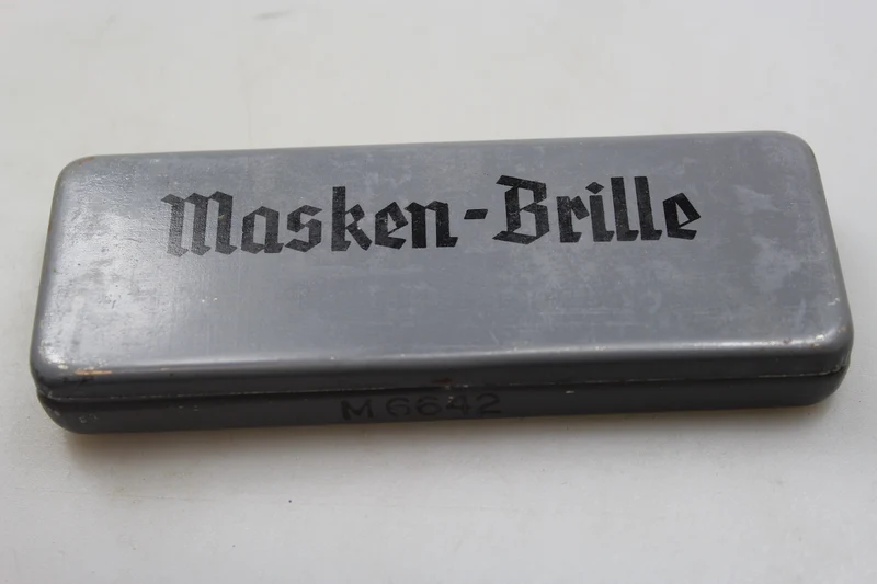Masken glänzt im Zweiten Weltkrieg