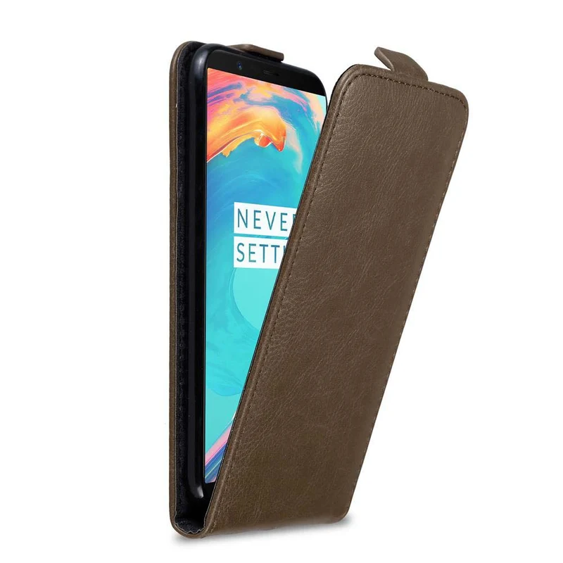 Cadorabo Hülle kompatibel mit OnePlus 5T Schutzhülle im Flip Design mit Magnetverschluss