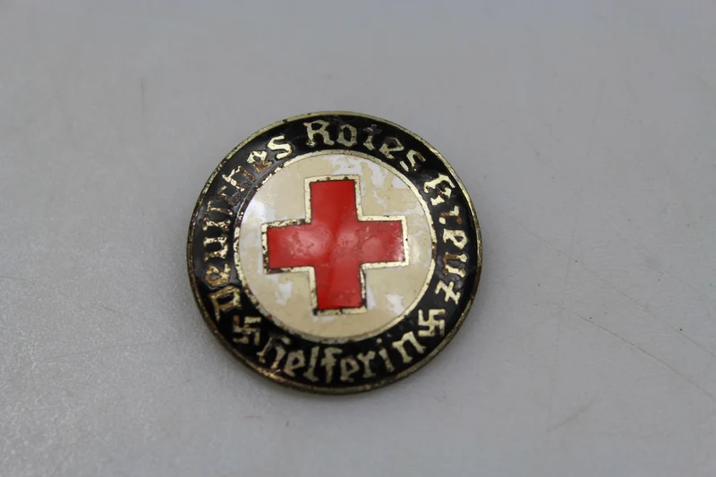 Helferin DRK Emaille-Pin