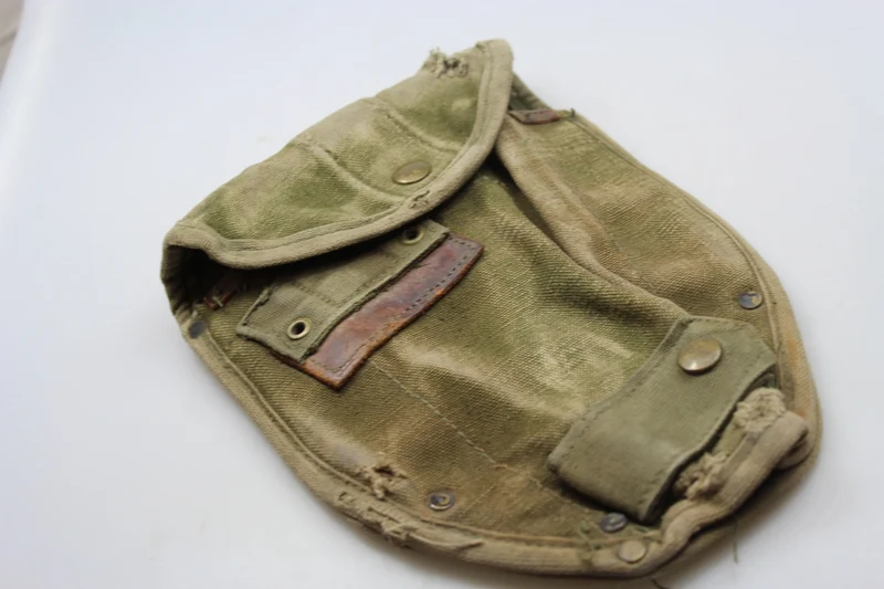 US Army - M.56 Klappspatenkoffer