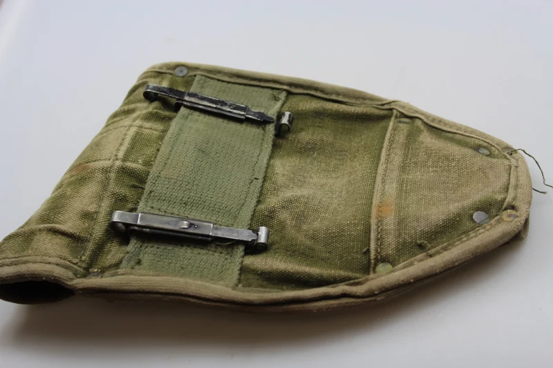 US Army - M.56 Klappspatenkoffer