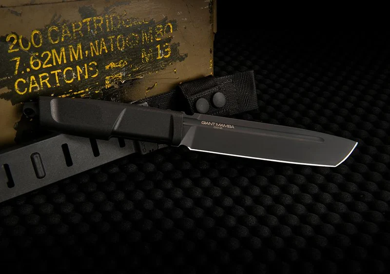 EXTREMA RATIO GIANT MAMBA