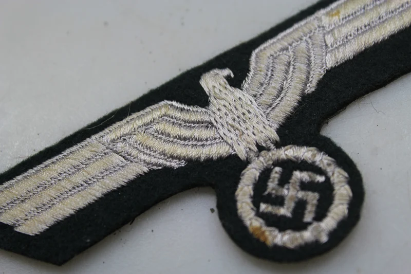 Brustadler Heertruppe MINT