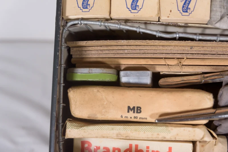 Luftschutz Verbandkasten 2. Weltkrieg