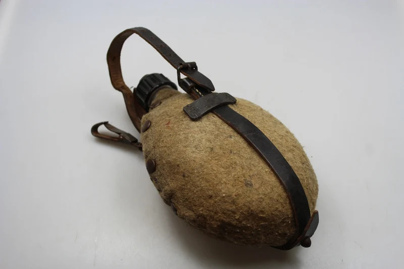 WH WW 2 Aluminium-Wasserflasche