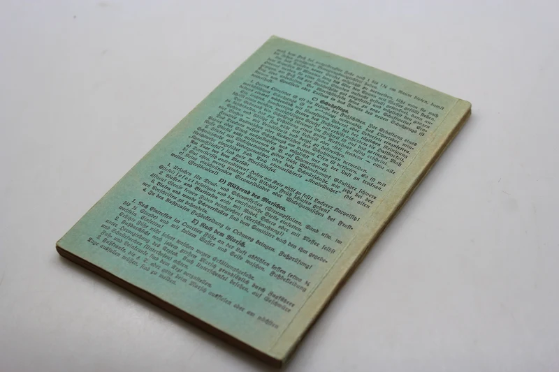 Handbuch „Die Soldatenfibel“.