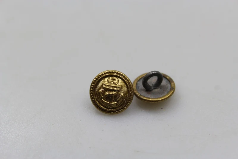 Paar Knöpfe für KM WW 2 Schirmmützen