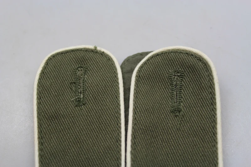 Repro-Paar Tropical/DAK Troop WH WW 2 Schulterpolster