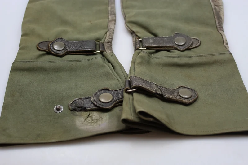 WH WW 2 „Drei-Finger“-Handschuhe aus Segeltuch und Leder
