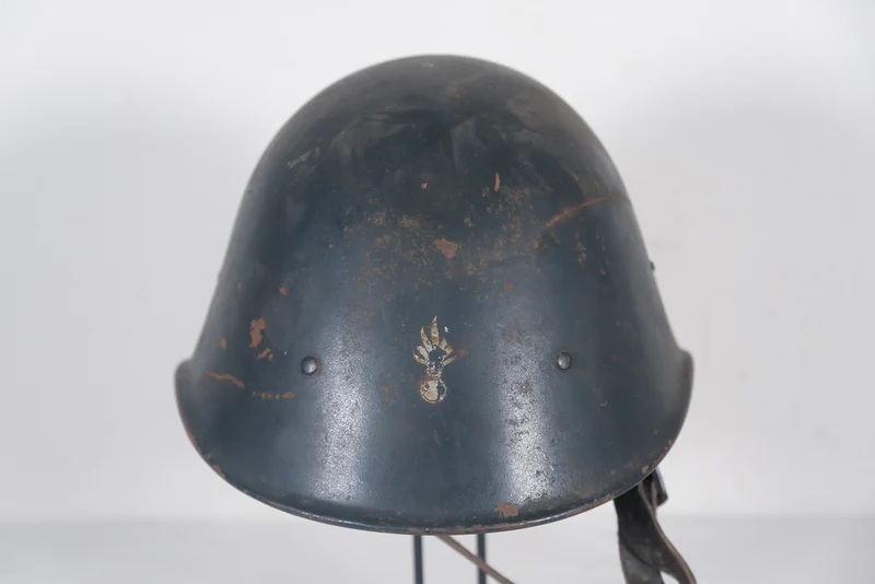Niederländischer M.34 Gendarmeriehelm