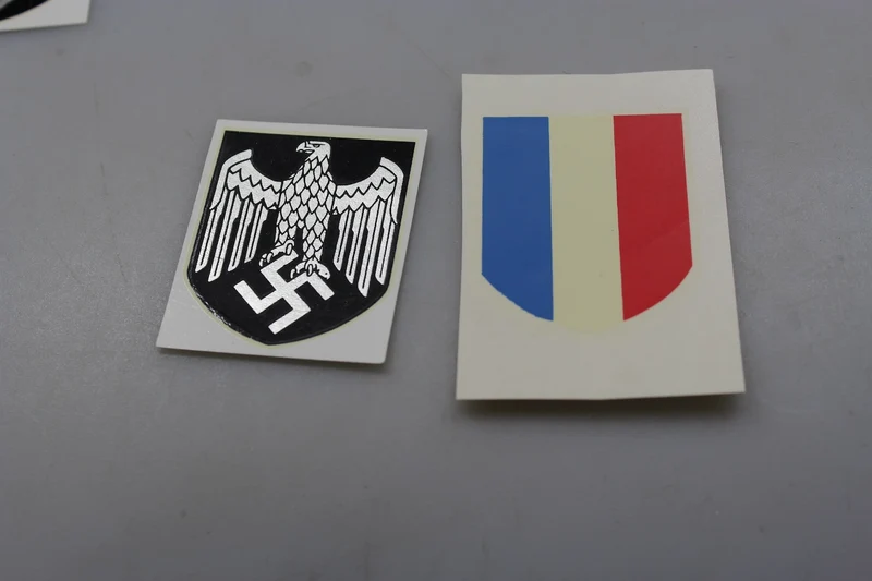 Repro-Paar Helmaufkleber aus dem 2. Weltkrieg