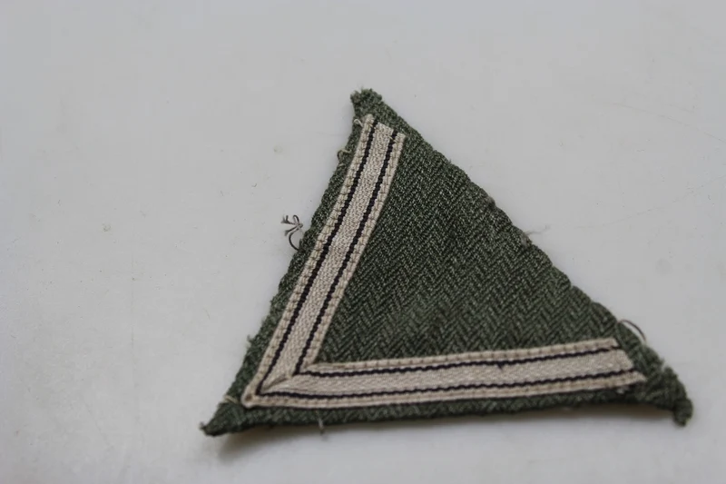 Grade Gefreiter auf Drillich WH WW 2