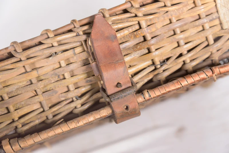 Weidenkorb für 3 75 mm WH Artilleriegeschosse aus dem 2. Weltkrieg