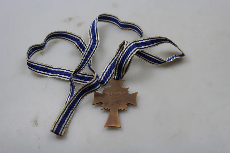 Mutterkreuz 3. Klasse „Bronze“
