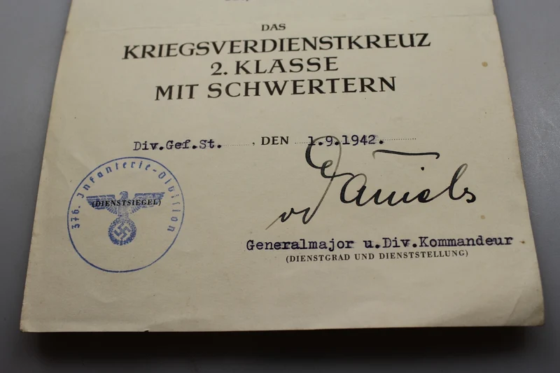 KVK-Zertifikat mit Schwertern zweiter Klasse