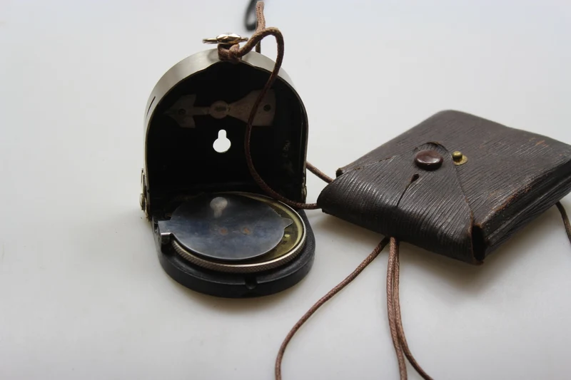 Bezard WH WW 2 Kompass
