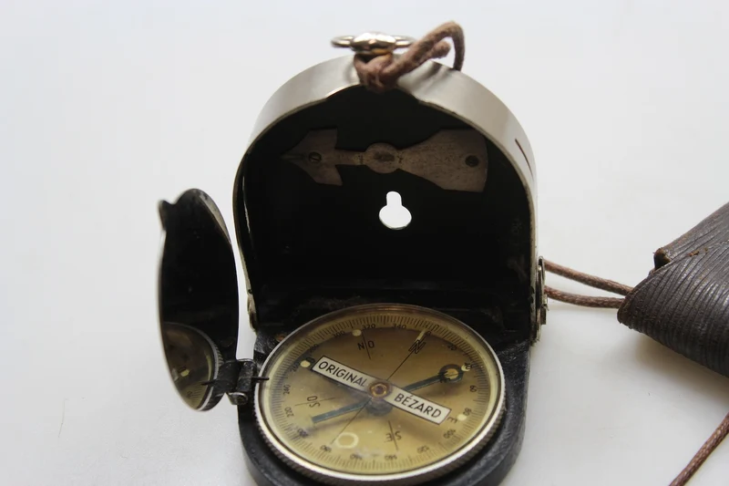 Bezard WH WW 2 Kompass