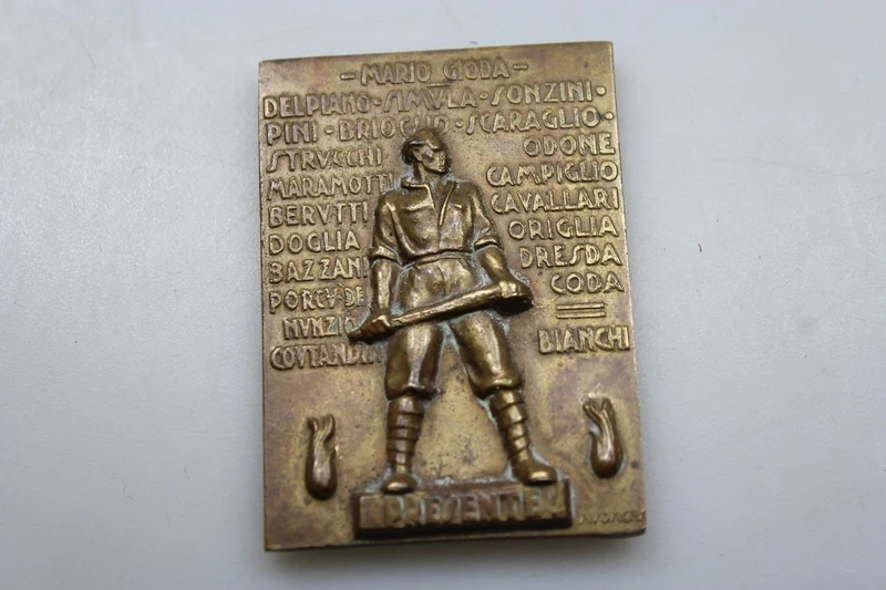 Nicht tragbare Gedenktafel 28. März XVI°