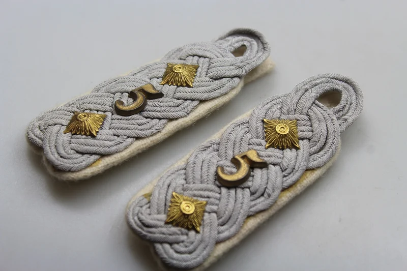 Repro Colonel HEER WW 2 Schulterpolster