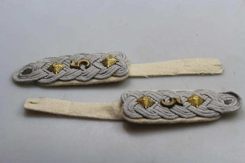 Repro Colonel HEER WW 2 Schulterpolster