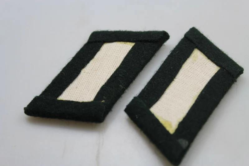 Repro-Paar offizieller GJ WH-Insignien