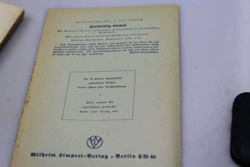 „Hinter der Maginot-Linie“ – R. Buschmann