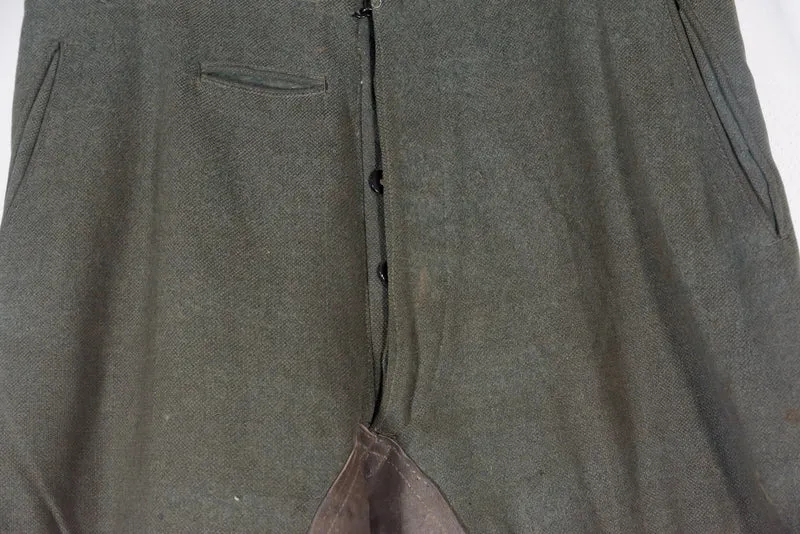 WH WW 2 montierte Hose