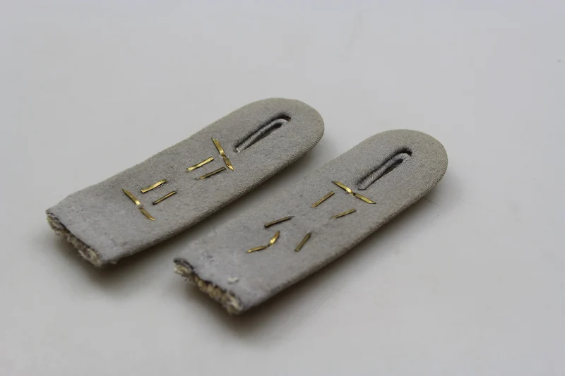 Paar offizielle WH WW 2 Schulterpolster
