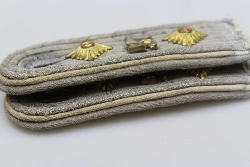 Paar offizielle WH WW 2 Schulterpolster