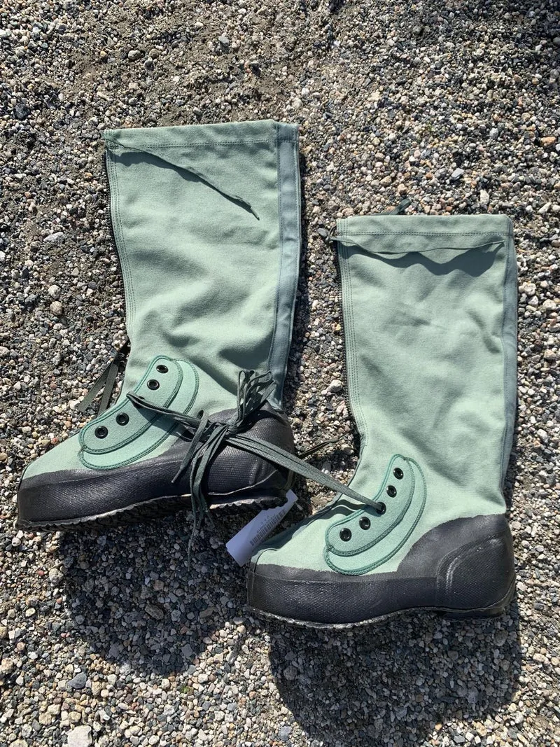 US Army Extreme Cold Weather Boots MUKLUK - Size Medium - EU 40 - 43.5