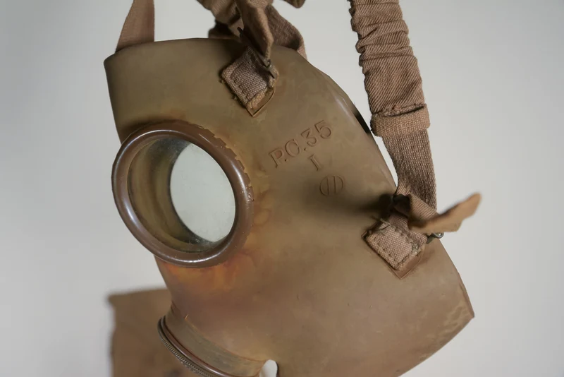 PC-35 WW 2 Gasmaske