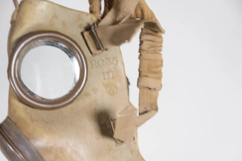 PC-35 WW 2 Gasmaske