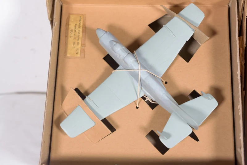 Könnte Krieg sein – GB-Flugzeug-Lehrmodelle aus den 50er Jahren