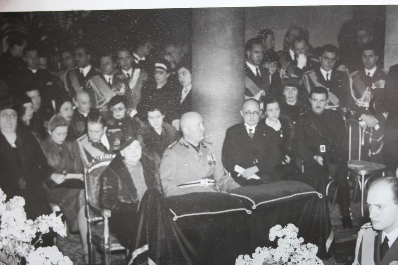 #3 Hochzeitsfoto Zehn. Vito Mussolini