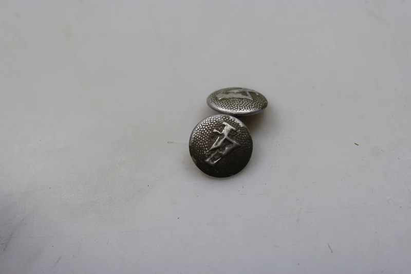 Paar W-Rock WW 2 Knöpfe
