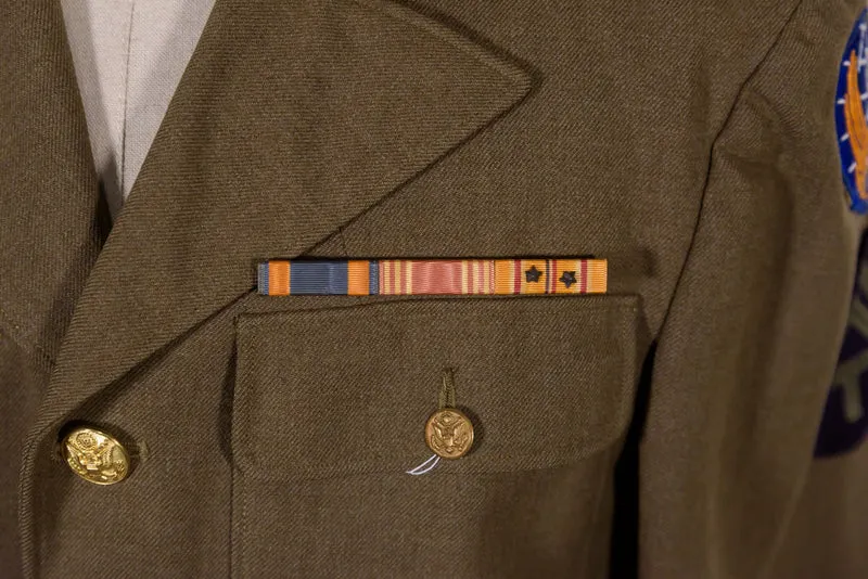 Dienstjacke der US Army aus dem 2. Weltkrieg
