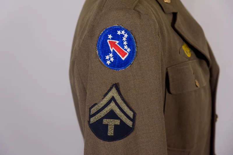 Dienstjacke der US Army aus dem 2. Weltkrieg